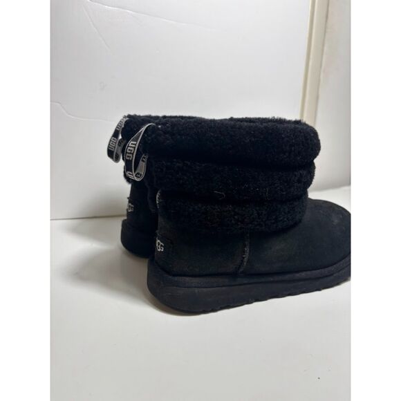 Ugg Fluff Mini Quilted boot Size 7/7.5 Black bootie suede comfy winter ski warm - Picture 3 of 6